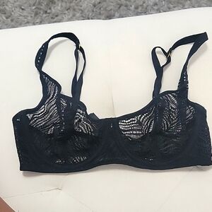 Very Sexy Victoria’s Secret Lace Bra